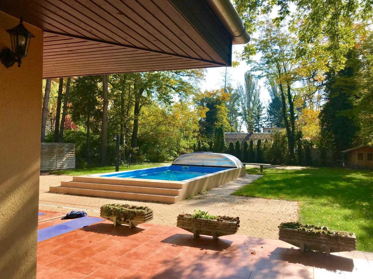 Villa Lily Zamárdi Exterior foto
